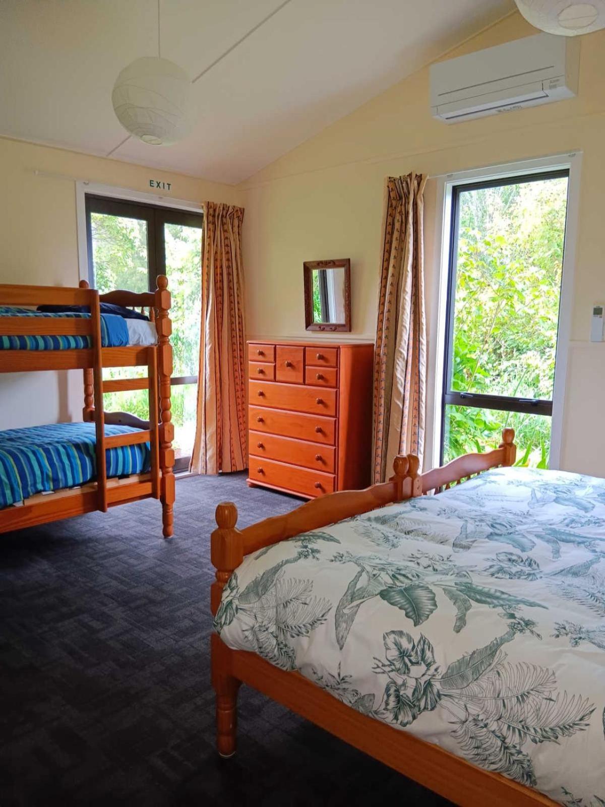 קאטיקאטי Purple Hen Country Lodge מראה חיצוני תמונה